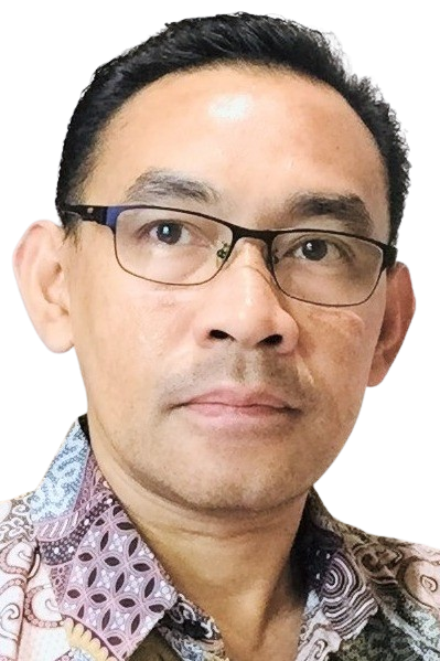 Prof. Dr. Ir. Mochamad Chalid, S.Si., M.Sc.Eng.